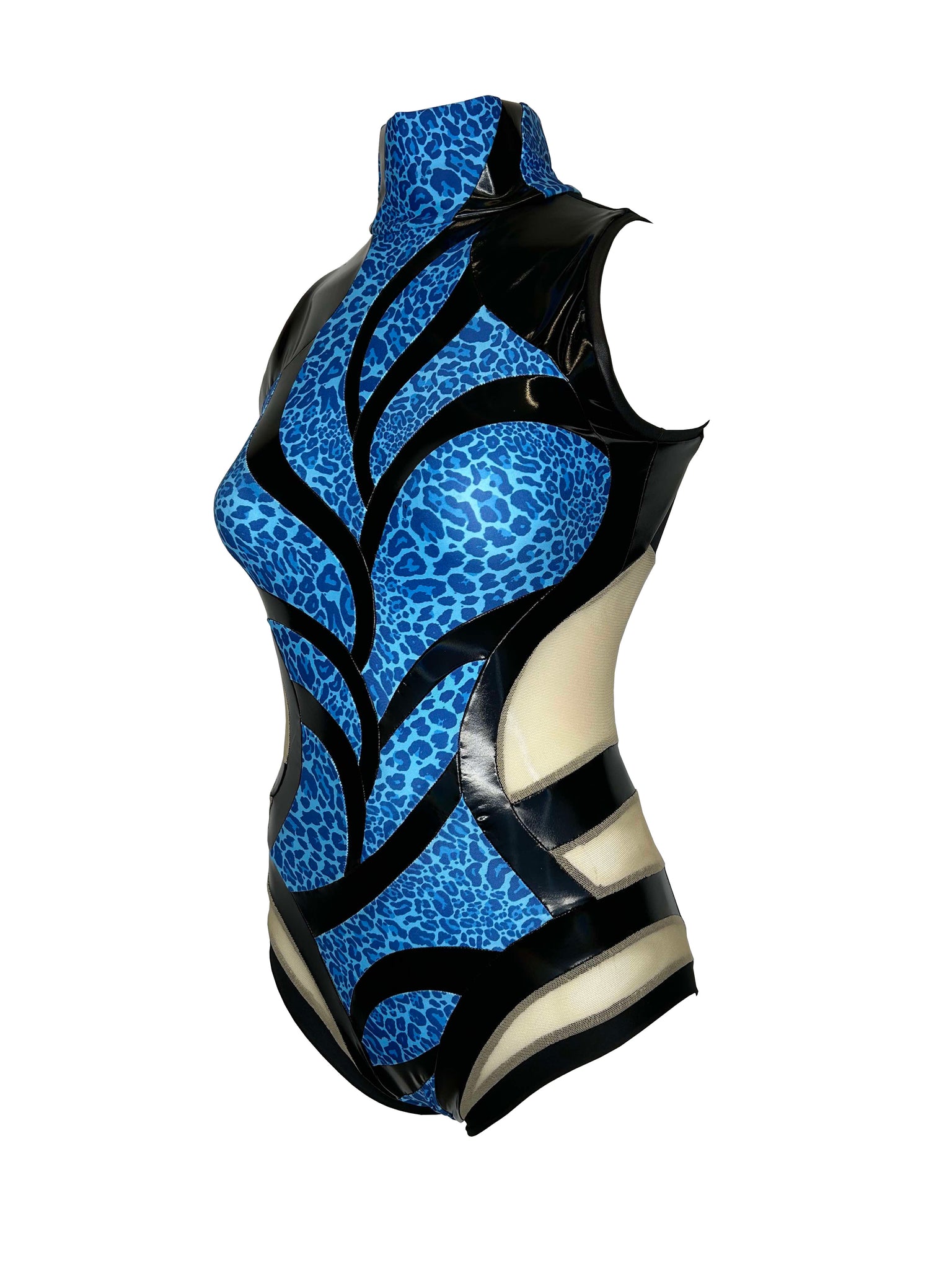 Yvonne in Blue Cheetah